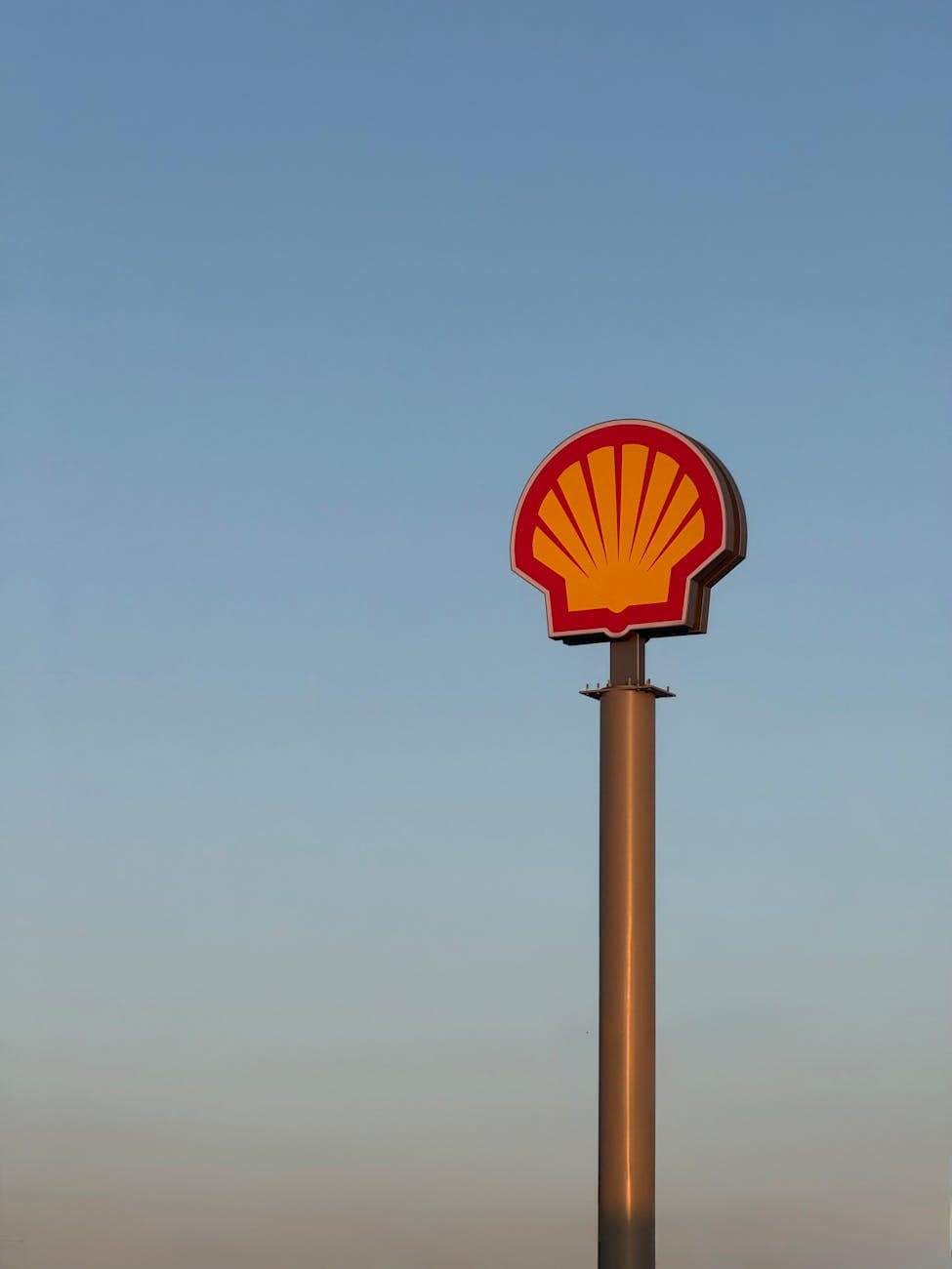 How SaaS Reviews Have Become a Pillar of Brand Identity